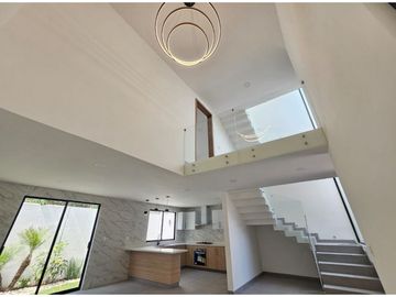VENTA DE CASA EN RECTA A CHOLULA