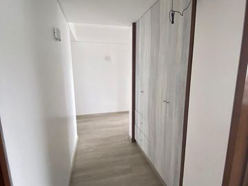 IMPECABLE DEPARTAMENTO EN MIRAFLORES