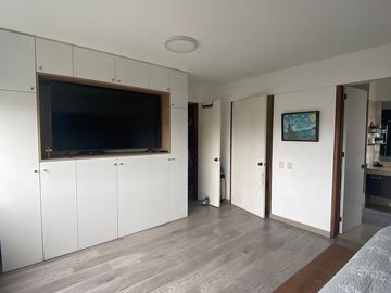 IMPECABLE DEPARTAMENTO EN MIRAFLORES