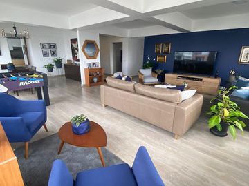 IMPECABLE DEPARTAMENTO EN MIRAFLORES