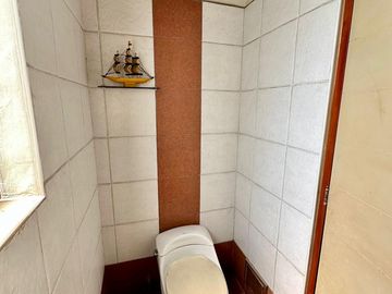 DEPARTAMENTO DUPLEX  EN AV. VELASCO ASTETE 265