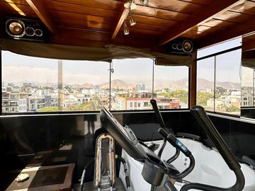 DEPARTAMENTO DUPLEX  EN AV. VELASCO ASTETE 265