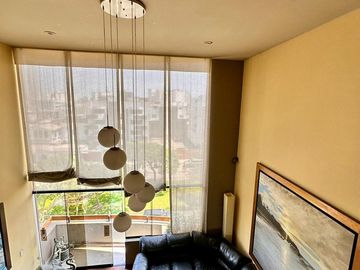 DEPARTAMENTO DUPLEX  EN AV. VELASCO ASTETE 265