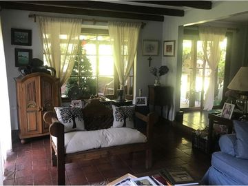 Hermosa y Acogedora casa en Parcela