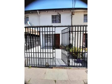 CASA VENDE DIANA ROSS /POBLACION ENEAS GONEL/CONCHALI