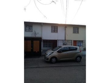 CASA VENDE DIANA ROSS /POBLACION ENEAS GONEL/CONCHALI