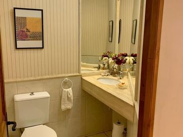 Venta Amplia  Casa en Sector Residencial de Pinares de Montemar