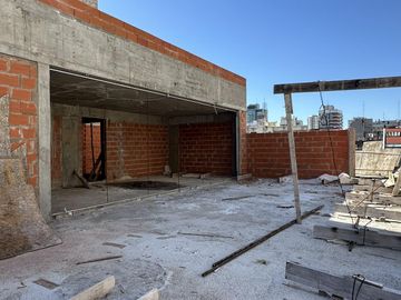 Venta Departamento de 2 Ambientes con Balcón Aterrazado, en Construcción en Colegiales
