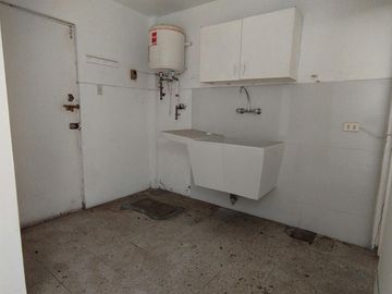 Departamento Flat en 1er piso en zona residencial del balneario de PLAYA HERMOSA