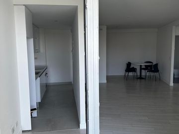 Departamento 2 ambientes con cochera incluida en Concepción Arenal al 2900