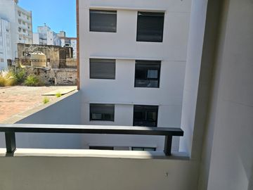 Venta departamento monoambiente en zona Centro
