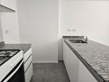 Venta departamento monoambiente en zona Centro