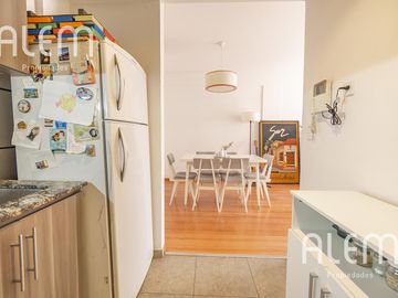 Departamento 2 ambientes en venta en  Lomas de Zamora