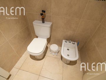 Departamento 2 ambientes en venta en  Lomas de Zamora