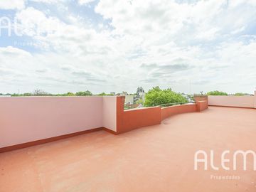 Departamento 2 ambientes en venta en  Lomas de Zamora