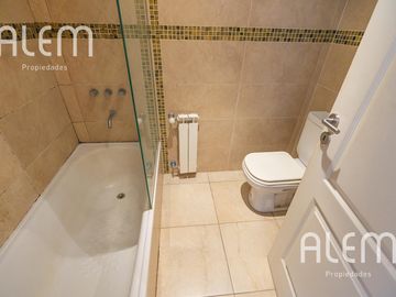 Departamento 2 ambientes en venta en  Lomas de Zamora