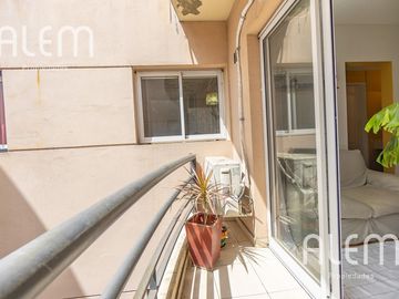 Departamento 2 ambientes en venta en  Lomas de Zamora