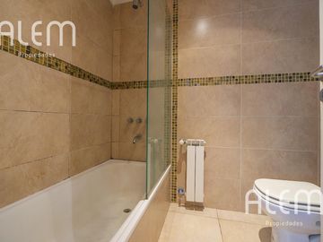 Departamento 2 ambientes en venta en  Lomas de Zamora