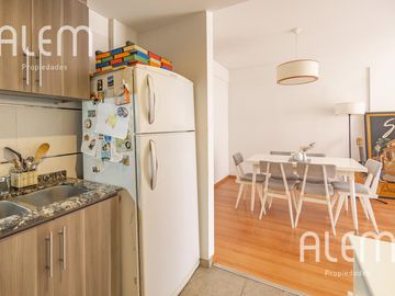 Departamento 2 ambientes en venta en  Lomas de Zamora