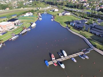 Albanueva, excelente departamento en venta de 2 dormitorios con terraza y parrilla, financiacion