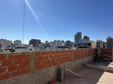 Venta Departamento de 2 Ambientes con Balcón Aterrazado, en Construcción en Colegiales