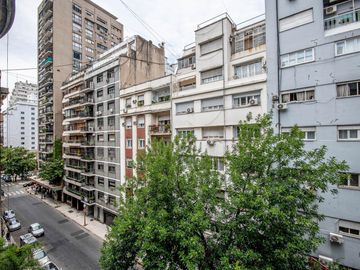 Departamento estilo Frances - 7 ambientes- Con Cochera - en Venta - Retiro