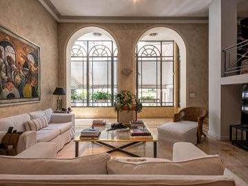 Departamento estilo Frances - 7 ambientes- Con Cochera - en Venta - Retiro