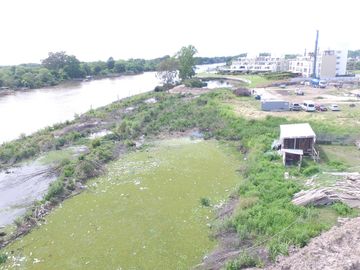 Venta en obra financiada en Albanueva, departamento 2 dormitorios con terraza y parrilla fte al rio