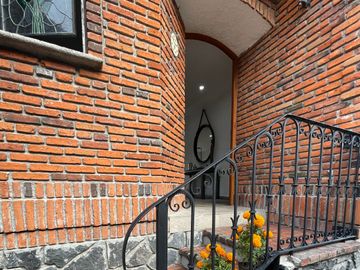 Venta de Bonita Casa en Condominio en Magdalena Contreras