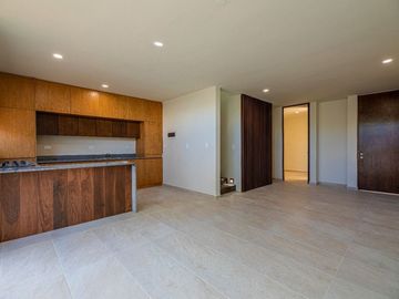 Townhouse en venta en Temozón Village Merida de 3 habitaciones y alberca