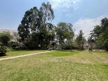 SE VENDE CASA COMO TERRENO EN CHACLACAYO