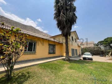 SE VENDE CASA COMO TERRENO EN CHACLACAYO