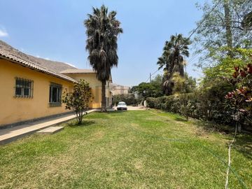 SE VENDE CASA COMO TERRENO EN CHACLACAYO
