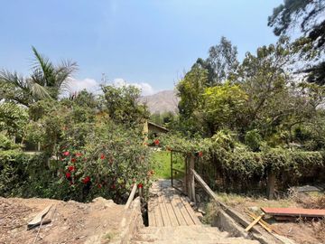 SE VENDE CASA COMO TERRENO EN CHACLACAYO
