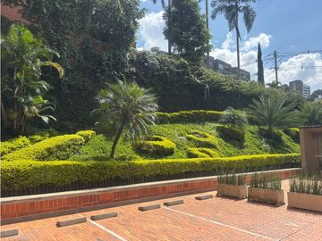 Venta de Apartamento 108 metros en el Poblado Los Parra