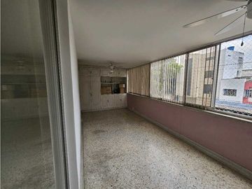 VENTA APARTAMENTO EN VERSALLES CALI NORTE