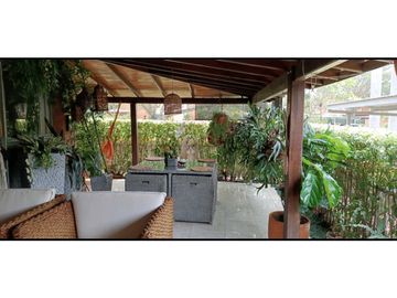 VENTA CASA EN CIUDAD JARDIN SUR DE CALI
