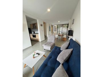 VENTA DE HERMOSA CASA EN COND. ZONA AEROPUERTO PERMITE RENTAS CORTAS