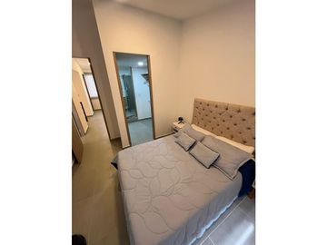 VENTA DE HERMOSA CASA EN COND. ZONA AEROPUERTO PERMITE RENTAS CORTAS