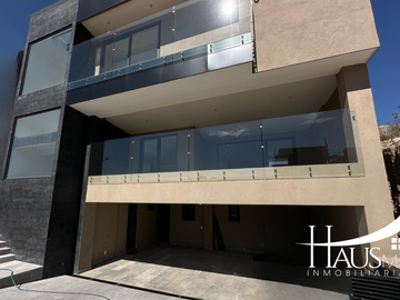 Casa en Venta,  Girasoles  Bosque Real.