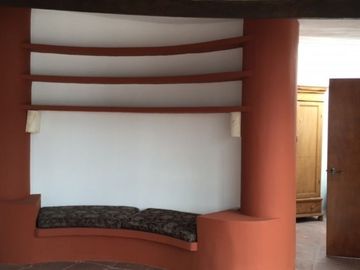 MARFIL Casa con jardín, cabaña y departamento en venta