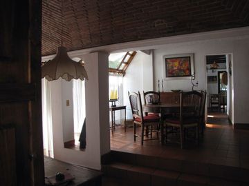 MARFIL Casa con jardín, cabaña y departamento en venta