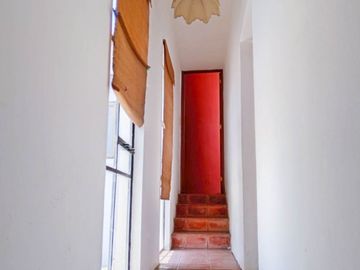 MARFIL Casa con jardín, cabaña y departamento en venta