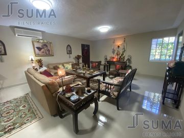 Casa en Venta en Col. Lomas de Rosales, Tampico Tamaulipas.