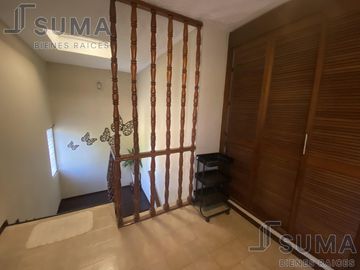 Casa en Venta en Col. Lomas de Rosales, Tampico Tamaulipas.