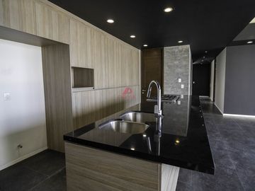 Departamento en Venta en Valle Real , Zapopan,Jal