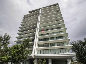 Departamento en Venta en Valle Real , Zapopan,Jal