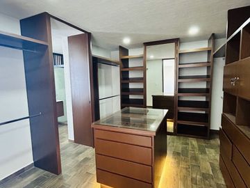 Casa en venta puebla lomas de angelopolis parque zacatecas recamara abajo