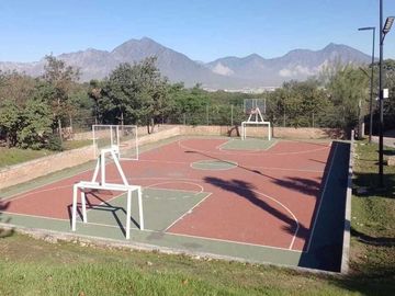 EXCELENTE CASA PARA ESTRENAR EN (CUMBRES ELITE PRIVADA PIRINEOS)