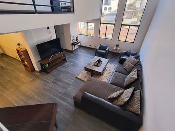 Jardines de Chapultepec, C del Olmo, Casa en Venta